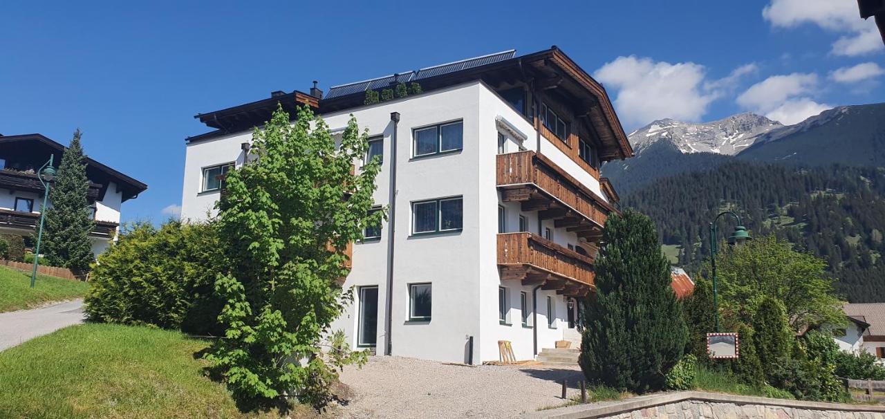 Schaefflers Ferienwohnungen Lermoos Exterior foto